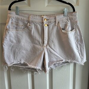 Universal Thread Curvy Vintage Midi Shorts
